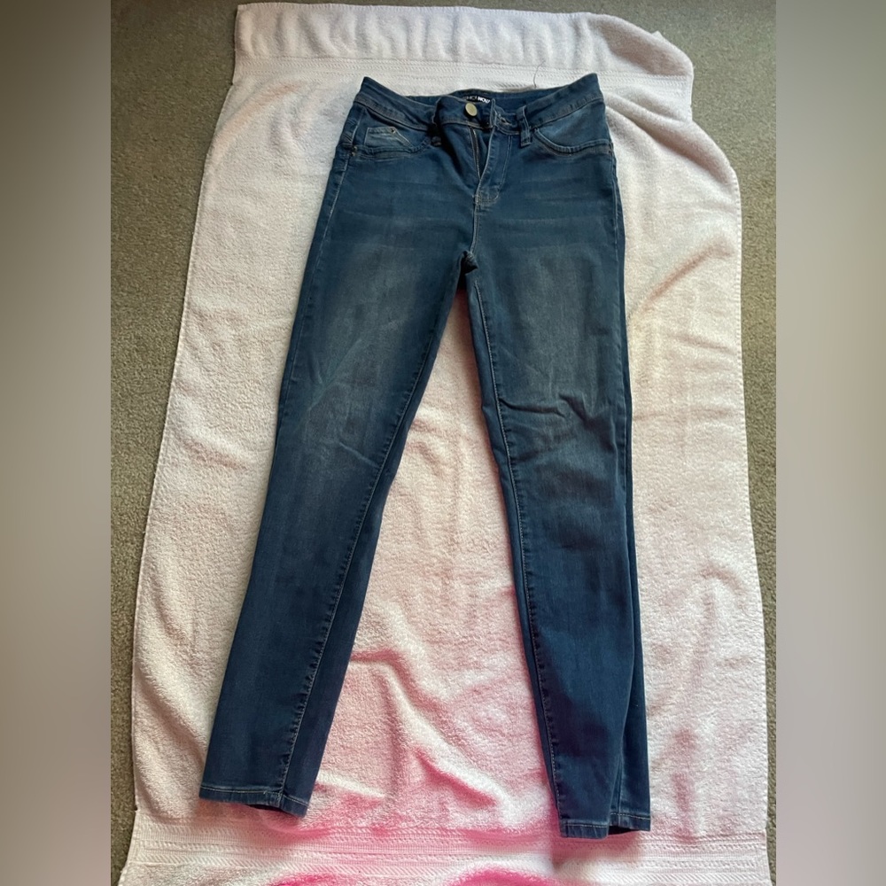 Fashion Nova skinny jeans! Size 7